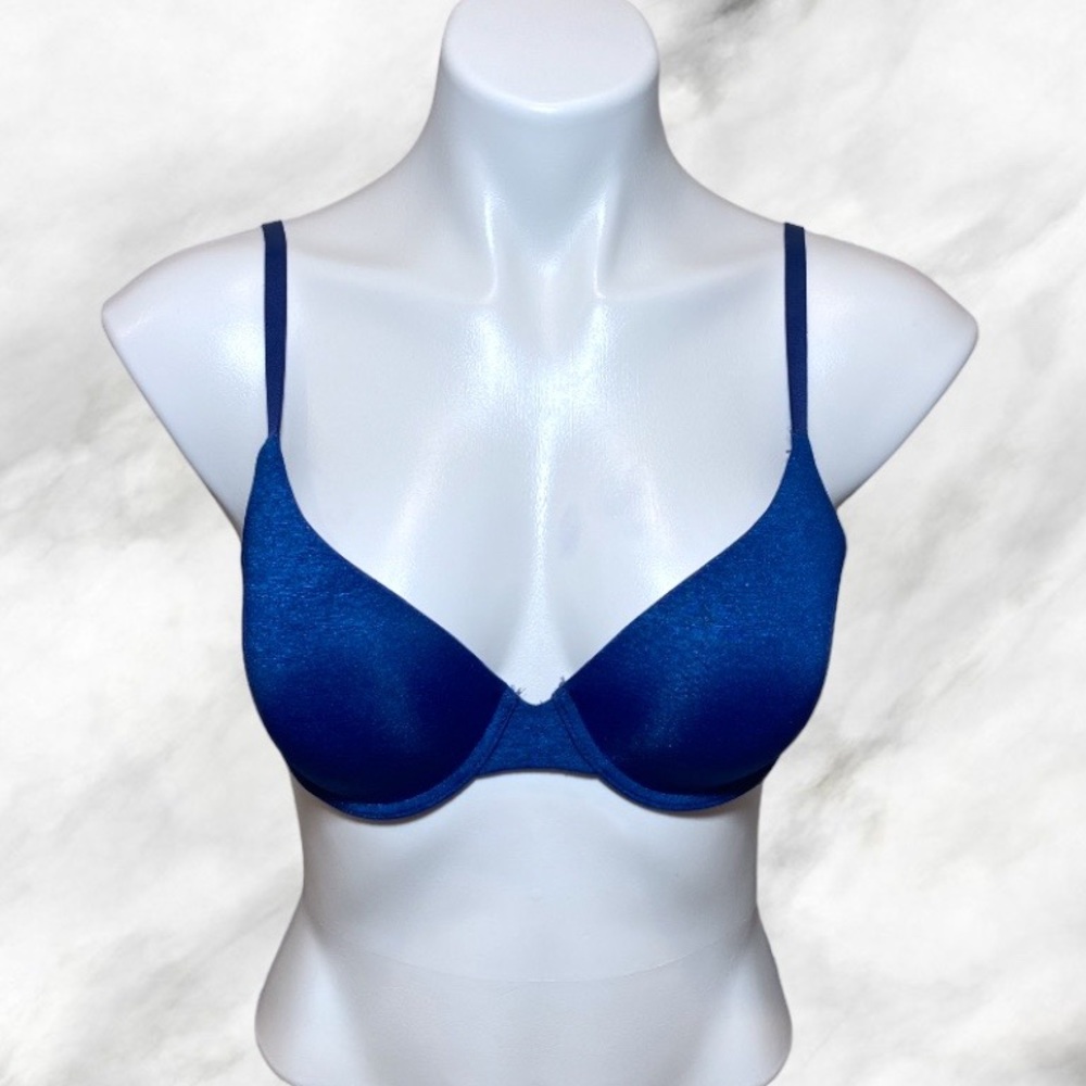 Victoria’s Secret Uplift Semi Demi Bra